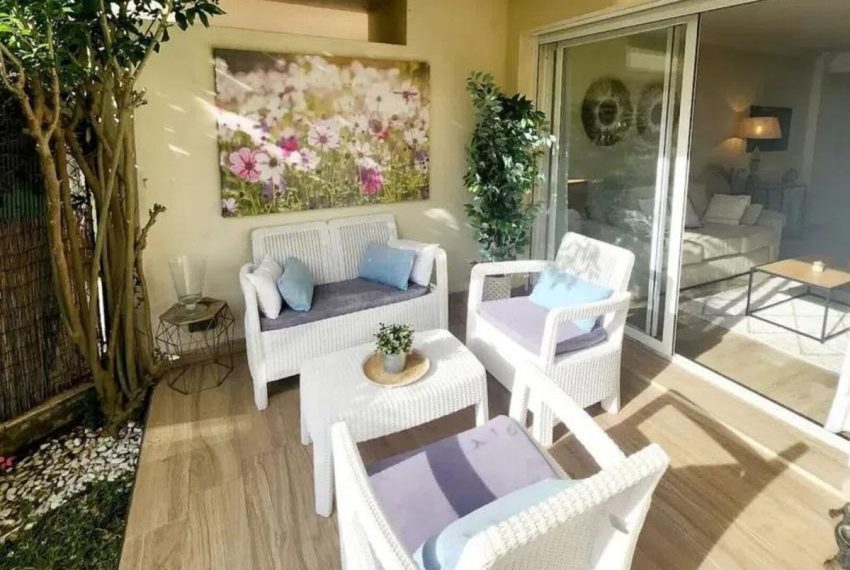 R5236918-Apartment-For-Sale-The-Golden-Mile-Ground-Floor-Apartment-2-Beds-105-Built-9