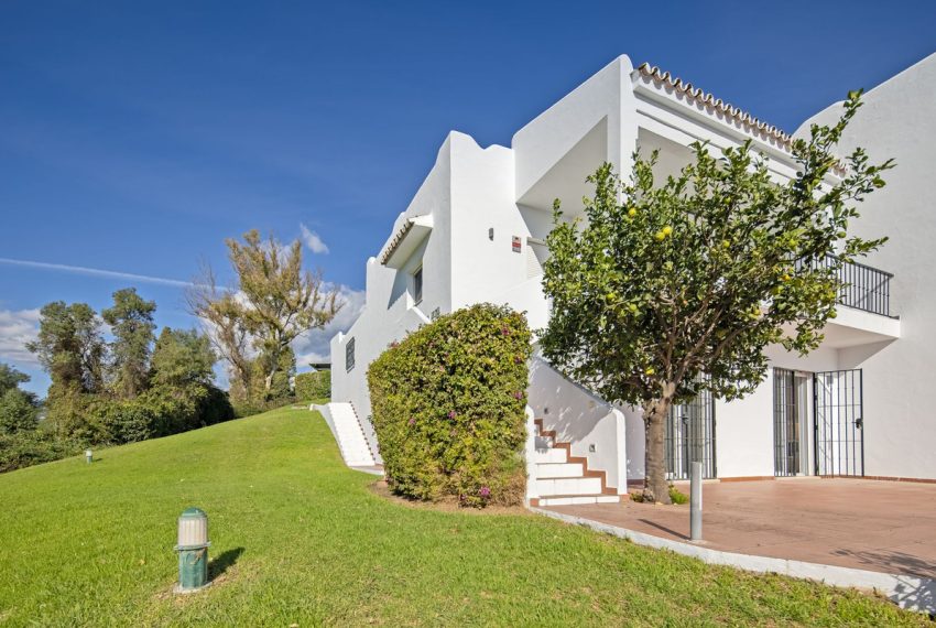 R5237032-House-For-Sale-Nueva-Andalucia-Semi-Detached-House-4-Beds-141-Built-11