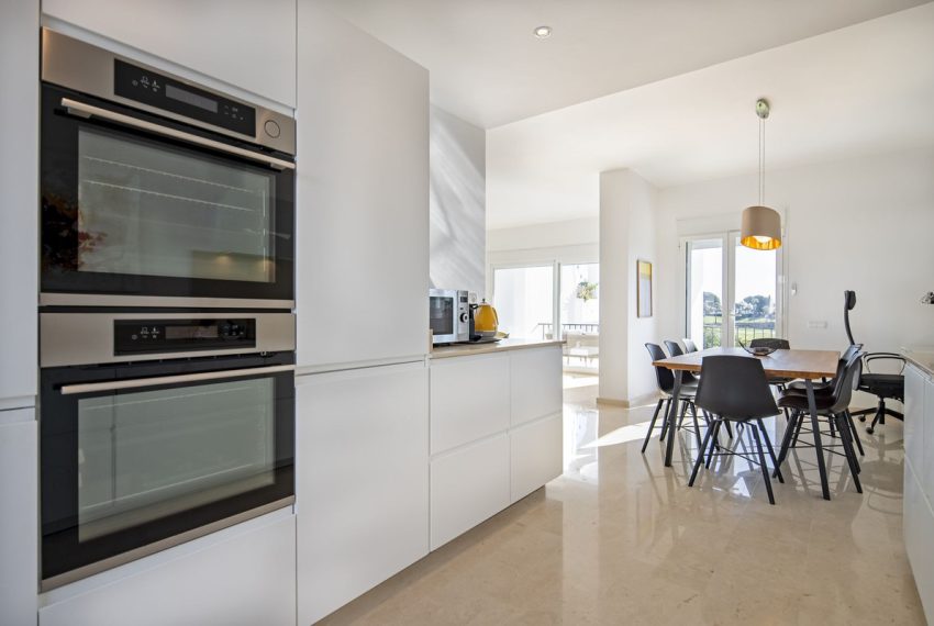 R5237032-House-For-Sale-Nueva-Andalucia-Semi-Detached-House-4-Beds-141-Built-19