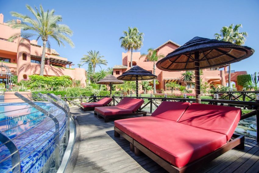 R5237437-Apartment-For-Sale-New-Golden-Mile-Penthouse-4-Beds-209-Built-9