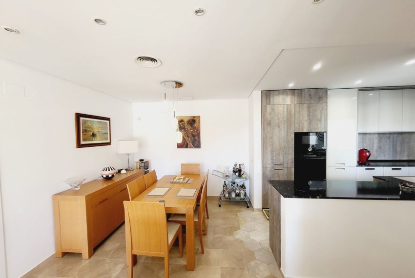 R5237455-Apartment-For-Sale-Miraflores-Penthouse-2-Beds-115-Built-3