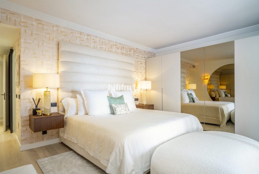 R5237755-Apartment-For-Sale-Nueva-Andalucia-Middle-Floor-Apartment-4-Beds-286-Built-11