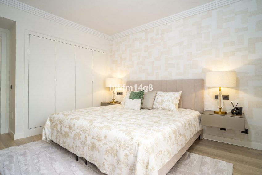 R5237755-Apartment-For-Sale-Nueva-Andalucia-Middle-Floor-Apartment-4-Beds-286-Built-16