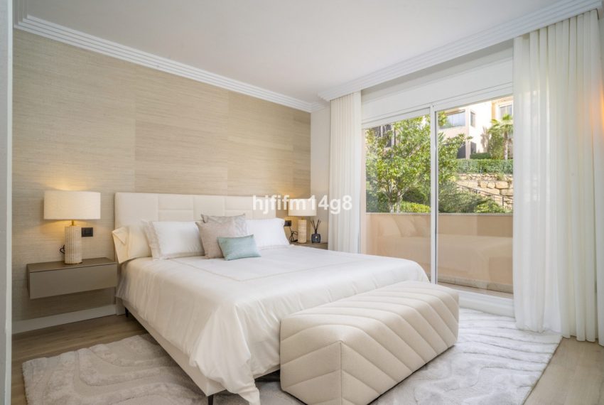 R5237755-Apartment-For-Sale-Nueva-Andalucia-Middle-Floor-Apartment-4-Beds-286-Built-18