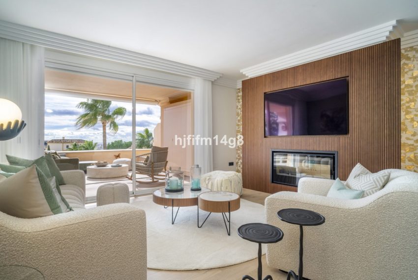 R5237755-Apartment-For-Sale-Nueva-Andalucia-Middle-Floor-Apartment-4-Beds-286-Built-4