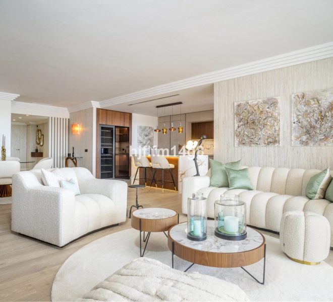 R5237755-Image 1-Middle Floor Apartment - 4 Beds - 286 Built