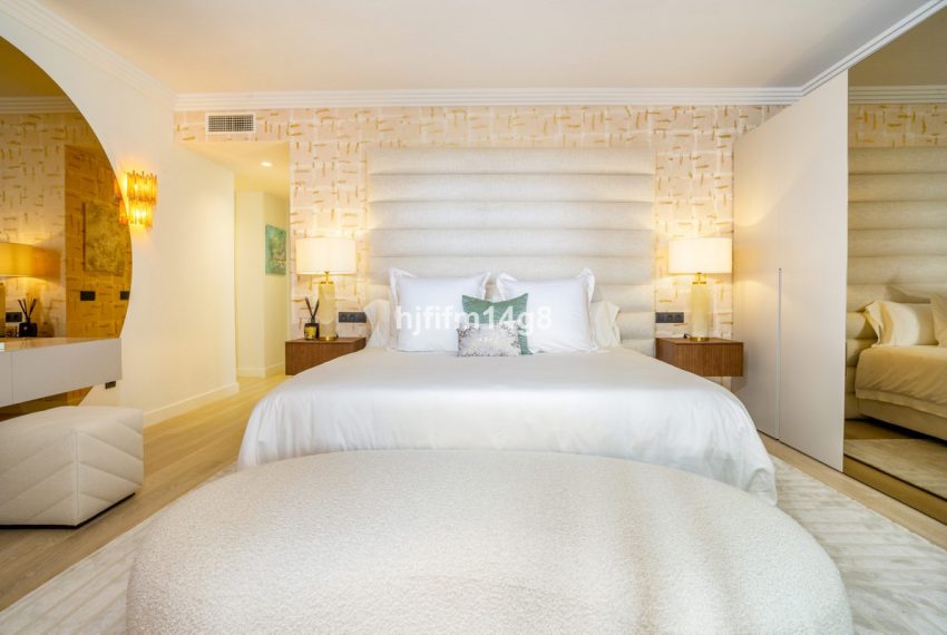 R5237755-Apartment-For-Sale-Nueva-Andalucia-Middle-Floor-Apartment-4-Beds-286-Built-9