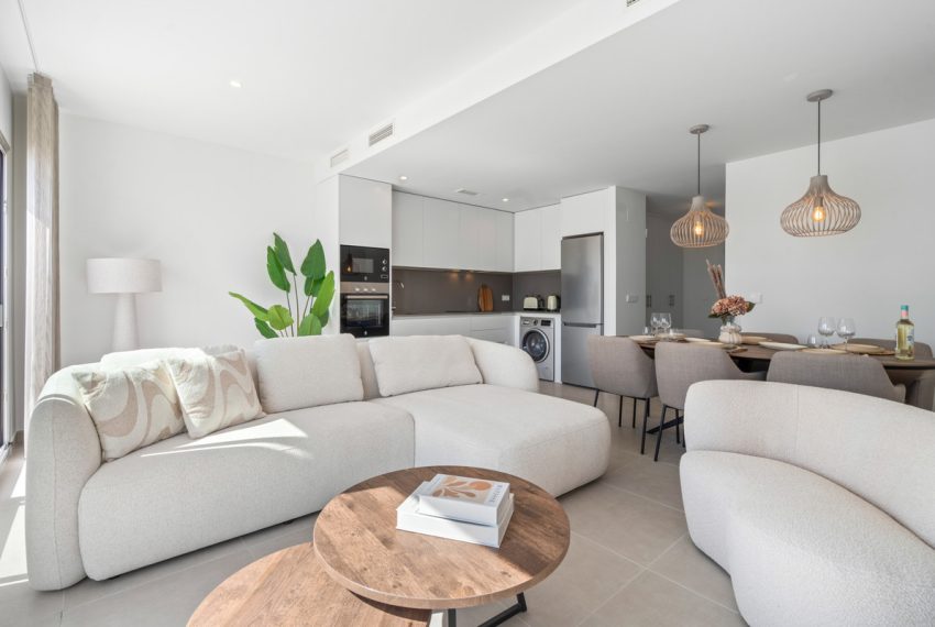 R5237773-Apartment-For-Sale-Estepona-Penthouse-3-Beds-104-Built-1