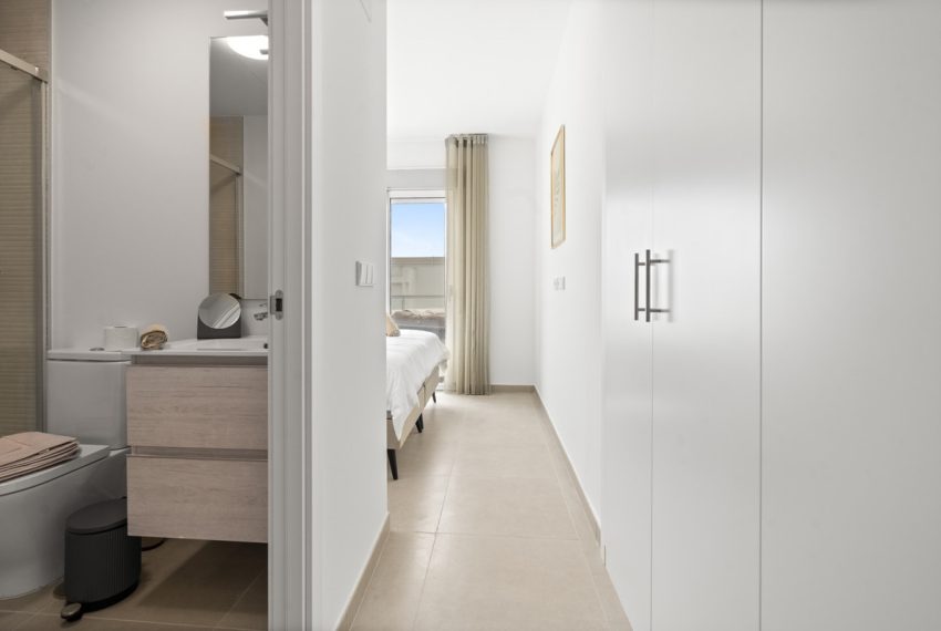 R5237773-Apartment-For-Sale-Estepona-Penthouse-3-Beds-104-Built-14