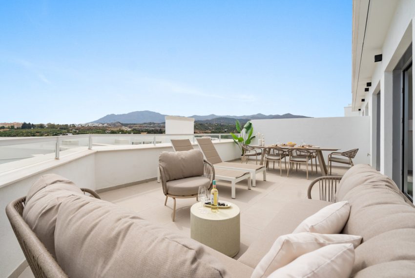 R5237773-Apartment-For-Sale-Estepona-Penthouse-3-Beds-104-Built
