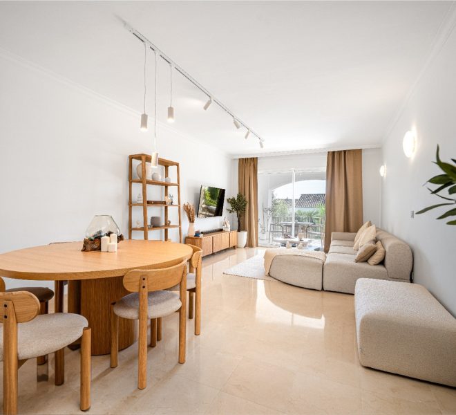 R5238241-Image 1-Middle Floor Apartment - 2 Beds - 115 Built