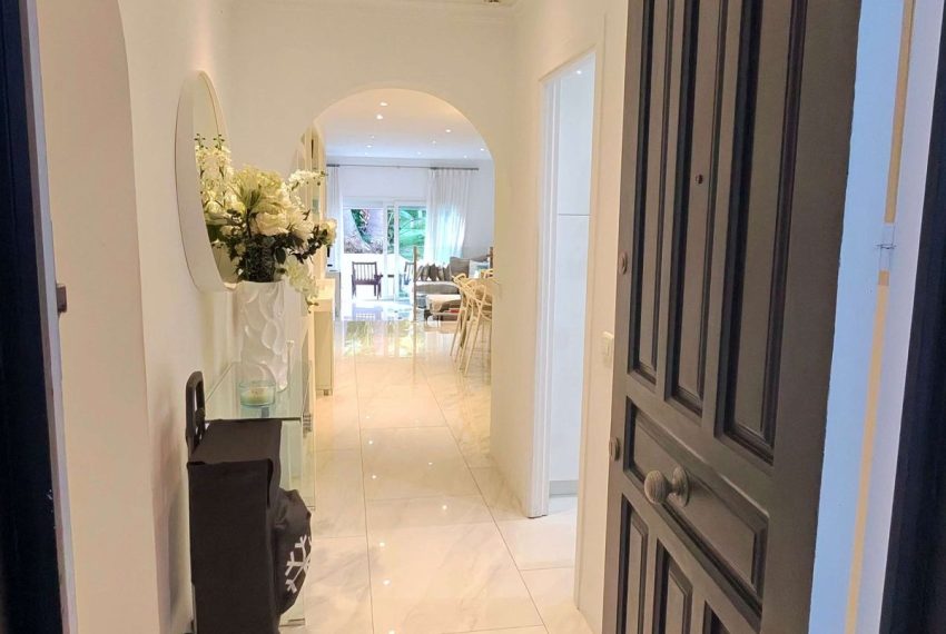 R5241850-Apartment-For-Sale-Puerto-Banus-Ground-Floor-Apartment-2-Beds-135-Built-1