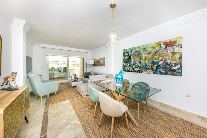 R5241865-Apartment-For-Sale-Nueva-Andalucia-Ground-Floor-Apartment-1-Beds-84-Built-1