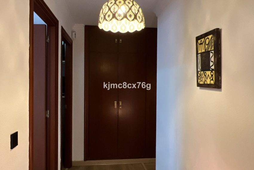 R5241886-Apartment-For-Sale-Marbella-Top-Floor-Apartment-3-Beds-106-Built-10