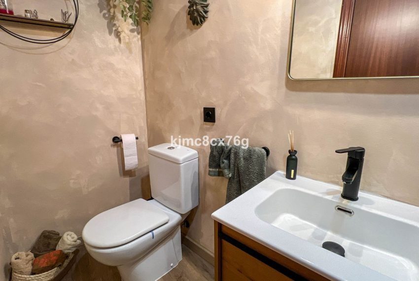 R5241886-Apartment-For-Sale-Marbella-Top-Floor-Apartment-3-Beds-106-Built-17