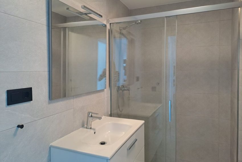 R5241892-Apartment-For-Sale-Cancelada-Penthouse-2-Beds-84-Built-18