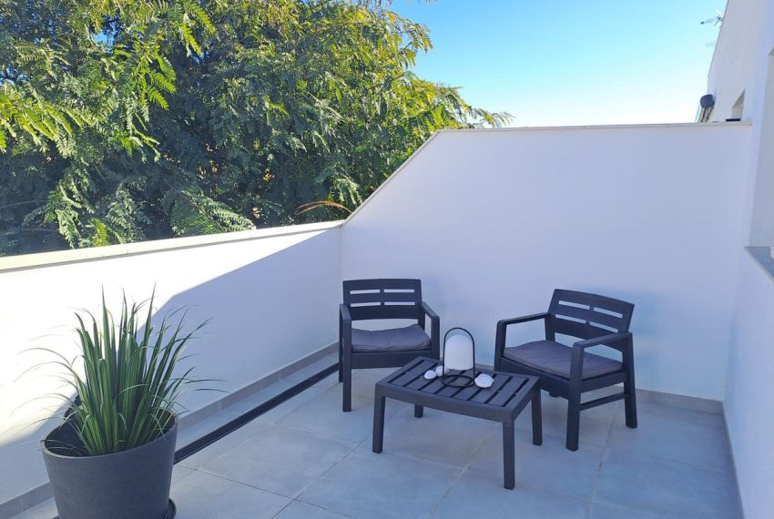 R5241892-Apartment-For-Sale-Cancelada-Penthouse-2-Beds-84-Built-2