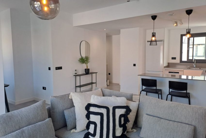 R5241892-Apartment-For-Sale-Cancelada-Penthouse-2-Beds-84-Built-7