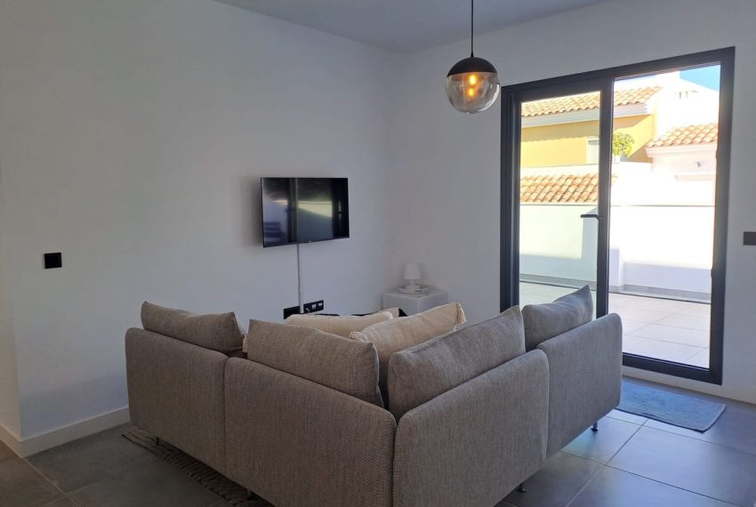 R5241892-Apartment-For-Sale-Cancelada-Penthouse-2-Beds-84-Built-9