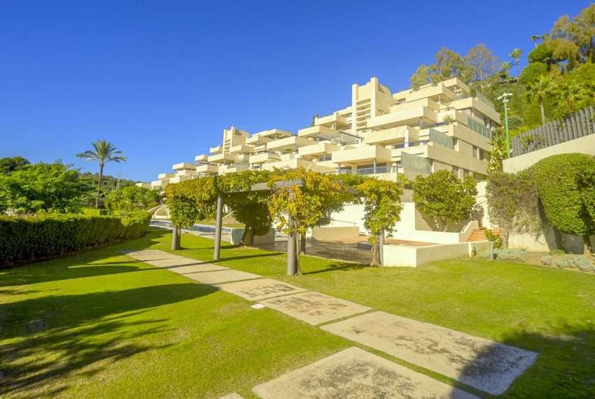 R5241898-Apartment-For-Sale-Nueva-Andalucia-Middle-Floor-Apartment-2-Beds-117-Built-16