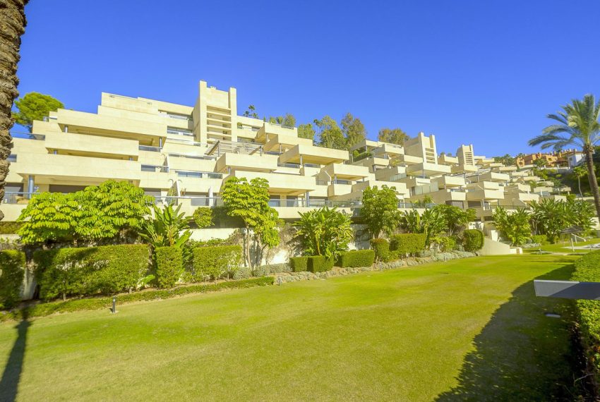 R5241898-Apartment-For-Sale-Nueva-Andalucia-Middle-Floor-Apartment-2-Beds-117-Built-17
