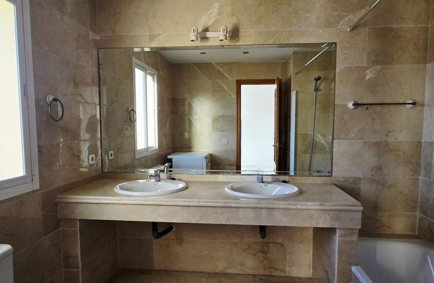 R5241973-Apartment-For-Sale-Nueva-Andalucia-Penthouse-3-Beds-128-Built-13