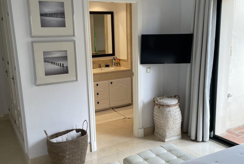 R5241979-Apartment-For-Sale-Benahavis-Ground-Floor-Apartment-2-Beds-177-Built-12