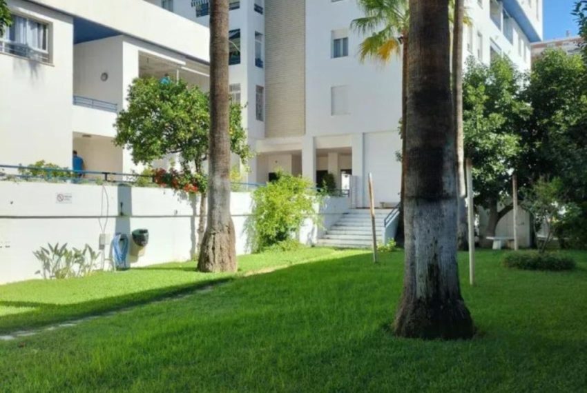 R5241994-Apartment-For-Sale-Marbella-Middle-Floor-Apartment-3-Beds-90-Built