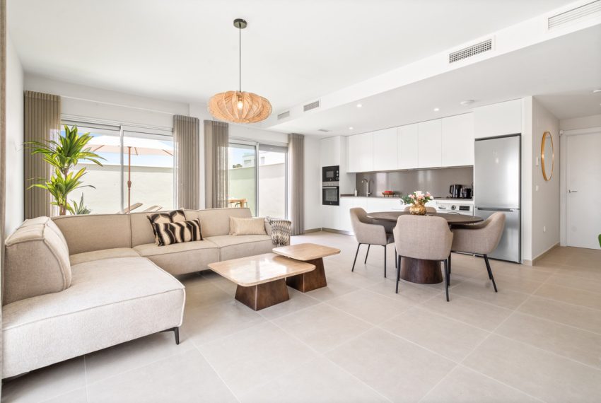 R5242123-Apartment-For-Sale-Estepona-Penthouse-2-Beds-93-Built-1