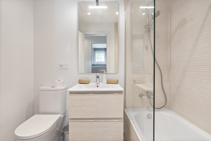 R5242123-Apartment-For-Sale-Estepona-Penthouse-2-Beds-93-Built-18