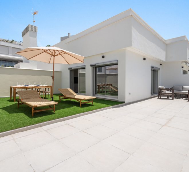 R5242123-Image 1-Penthouse - 2 Beds - 93 Built