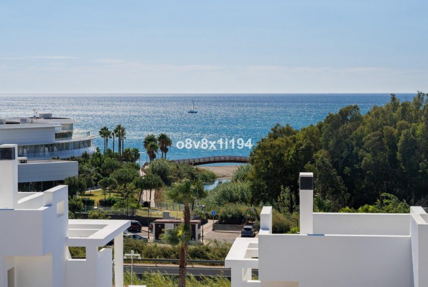 R5244028-Apartment-For-Sale-Estepona-Penthouse-2-Beds-274-Built