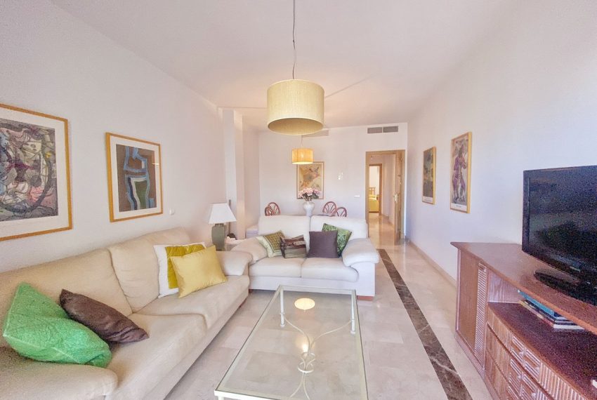 R5245258-Apartment-For-Sale-Marbella-Middle-Floor-Apartment-2-Beds-94-Built-3