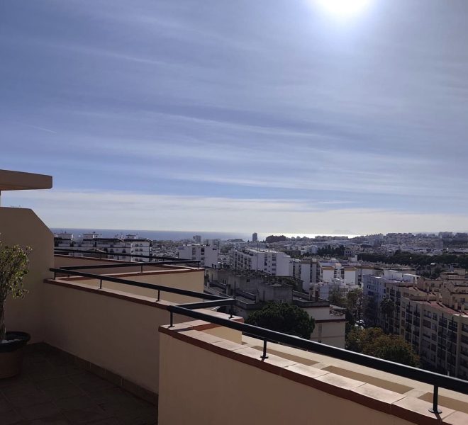 R5245639-Image 1-Penthouse - 2 Beds - 90 Built