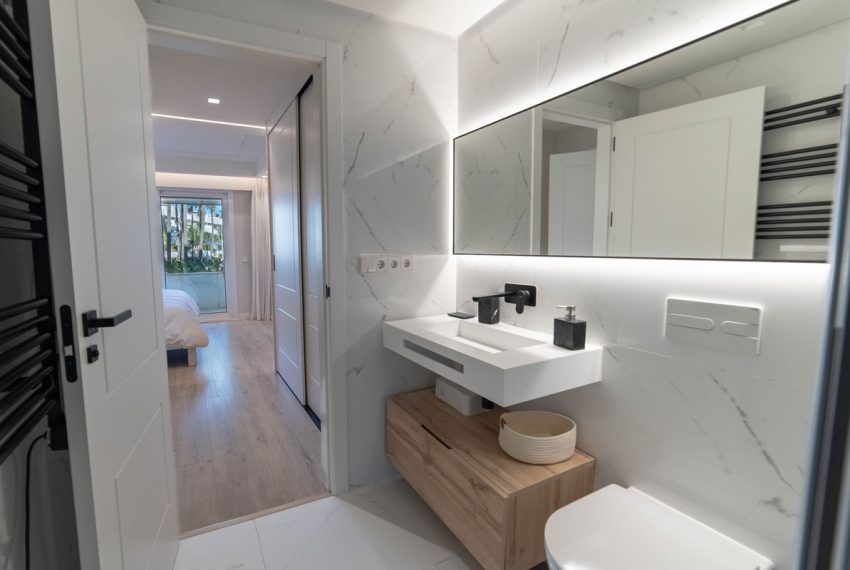 R5245720-Apartment-For-Sale-Marbella-Middle-Floor-Apartment-2-Beds-120-Built-19