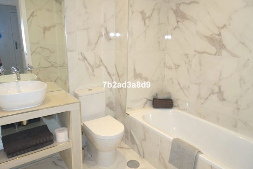R5247775-Apartment-For-Sale-Nueva-Andalucia-Middle-Floor-Apartment-3-Beds-130-Built-9