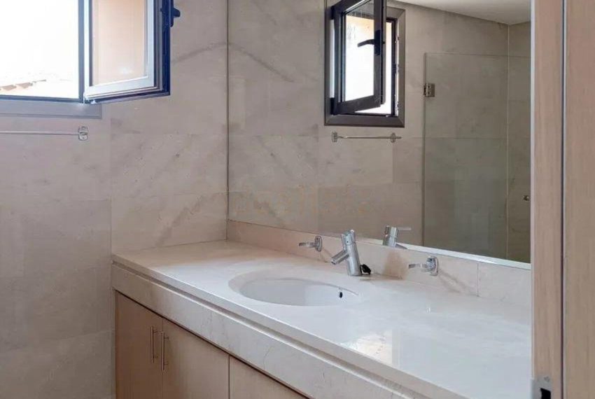 R5247895-Apartment-For-Sale-Bel-Air-Penthouse-2-Beds-115-Built-14