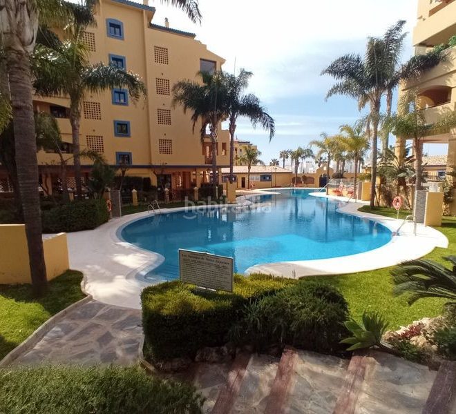 R5248057-Image 1-Middle Floor Apartment - 3 Beds - 180 Built