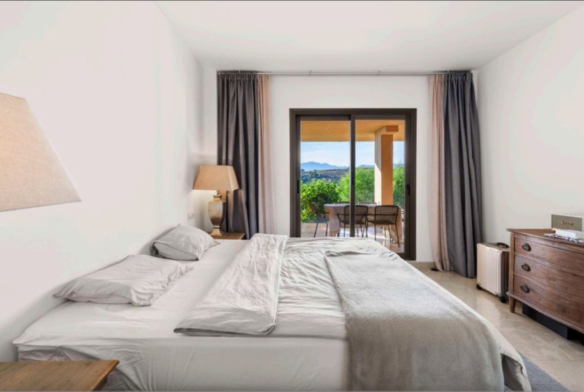 R5248747-Apartment-For-Sale-Benahavis-Ground-Floor-Apartment-2-Beds-125-Built-1