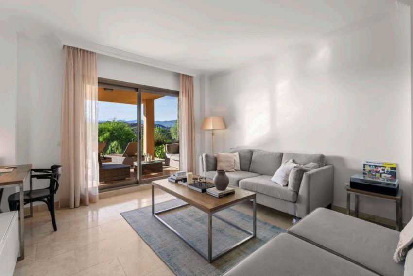 R5248747-Apartment-For-Sale-Benahavis-Ground-Floor-Apartment-2-Beds-125-Built-2