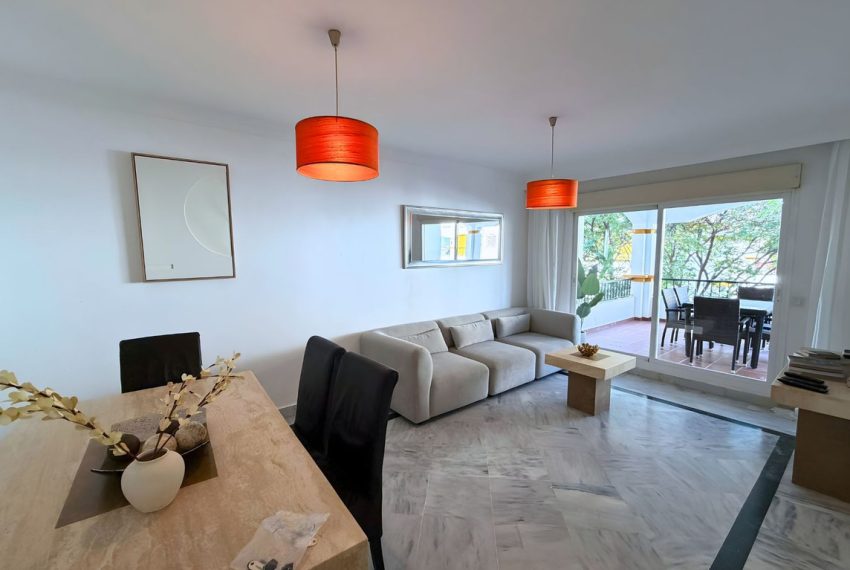 R5249335-Apartment-For-Sale-Puerto-Banus-Middle-Floor-Apartment-2-Beds-84-Built