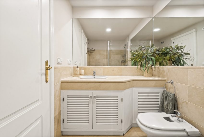 R5249374-Apartment-For-Sale-Los-Arqueros-Middle-Floor-Apartment-3-Beds-237-Built-18