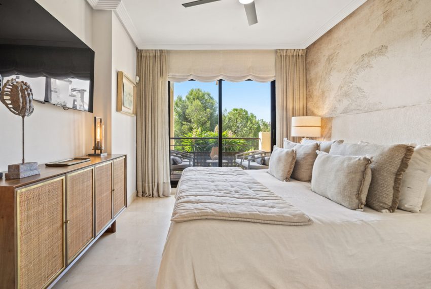 R5249374-Apartment-For-Sale-Los-Arqueros-Middle-Floor-Apartment-3-Beds-237-Built-2