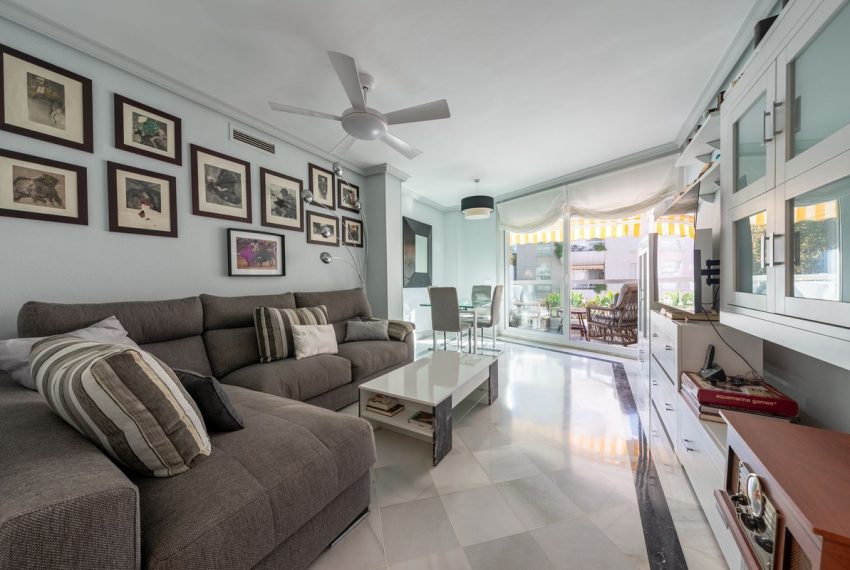 R5250157-Apartment-For-Sale-Marbella-Middle-Floor-Apartment-2-Beds-79-Built-1