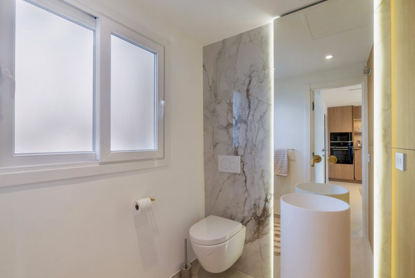 R5250397-Apartment-For-Sale-Benahavis-Penthouse-Duplex-3-Beds-200-Built-19