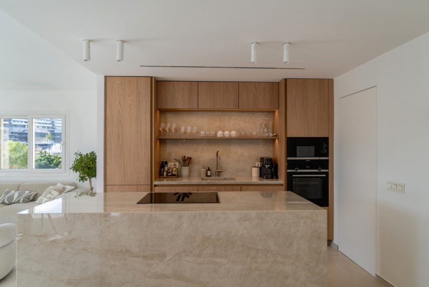 R5250397-Apartment-For-Sale-Benahavis-Penthouse-Duplex-3-Beds-200-Built-3