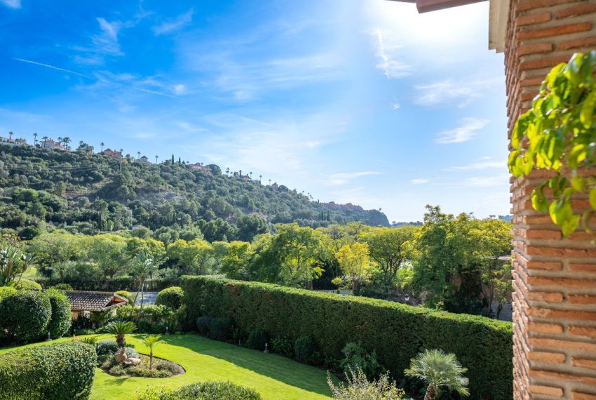 R5250577-Apartment-For-Sale-Los-Arqueros-Penthouse-2-Beds-99-Built-1