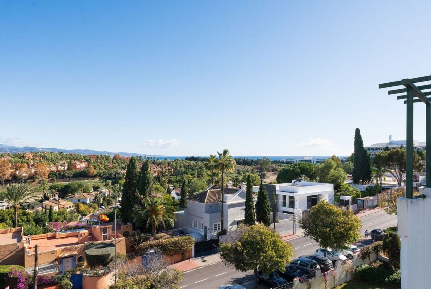 R5250670-Apartment-For-Sale-Nueva-Andalucia-Ground-Floor-Apartment-2-Beds-83-Built-15