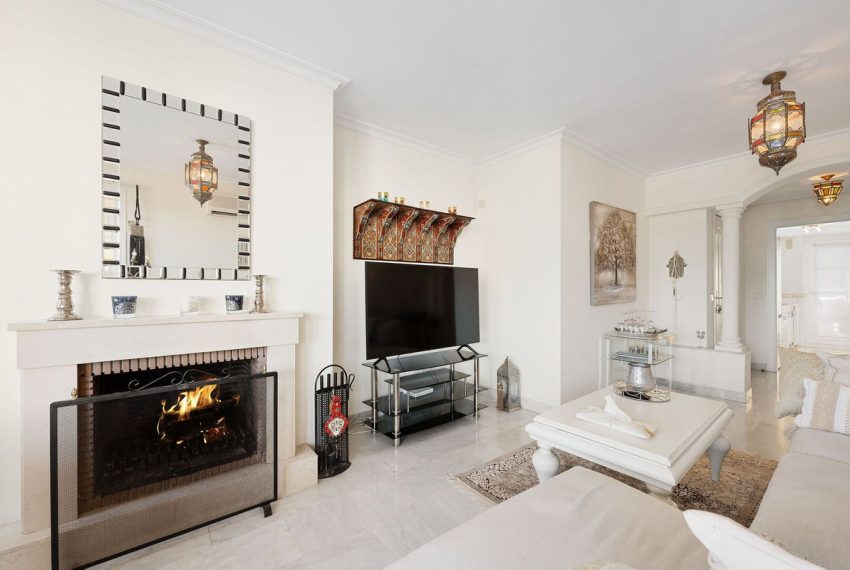 R5250670-Apartment-For-Sale-Nueva-Andalucia-Ground-Floor-Apartment-2-Beds-83-Built-6