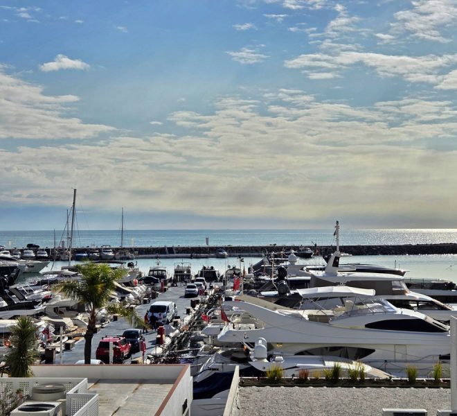 R5251291-Image 1-Middle Floor Studio - 0 Beds - 75 Built